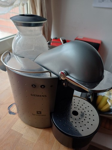 Caffettiera nespresso siemens - caffettiera,